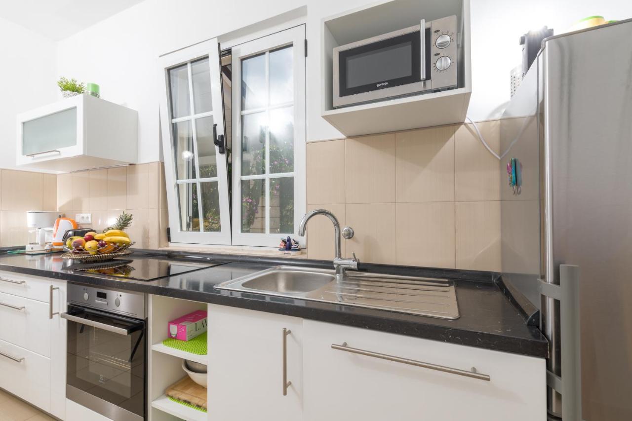 Apartments Dobronic Йелса Екстериор снимка